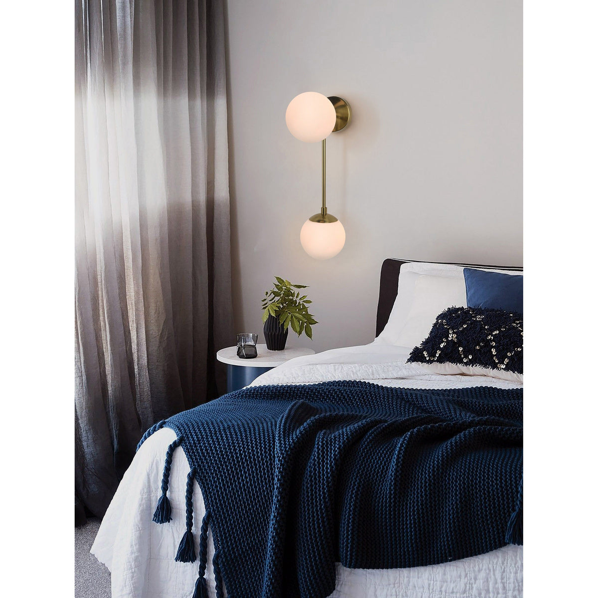 Duo Modern Contemporary Wall Sconce