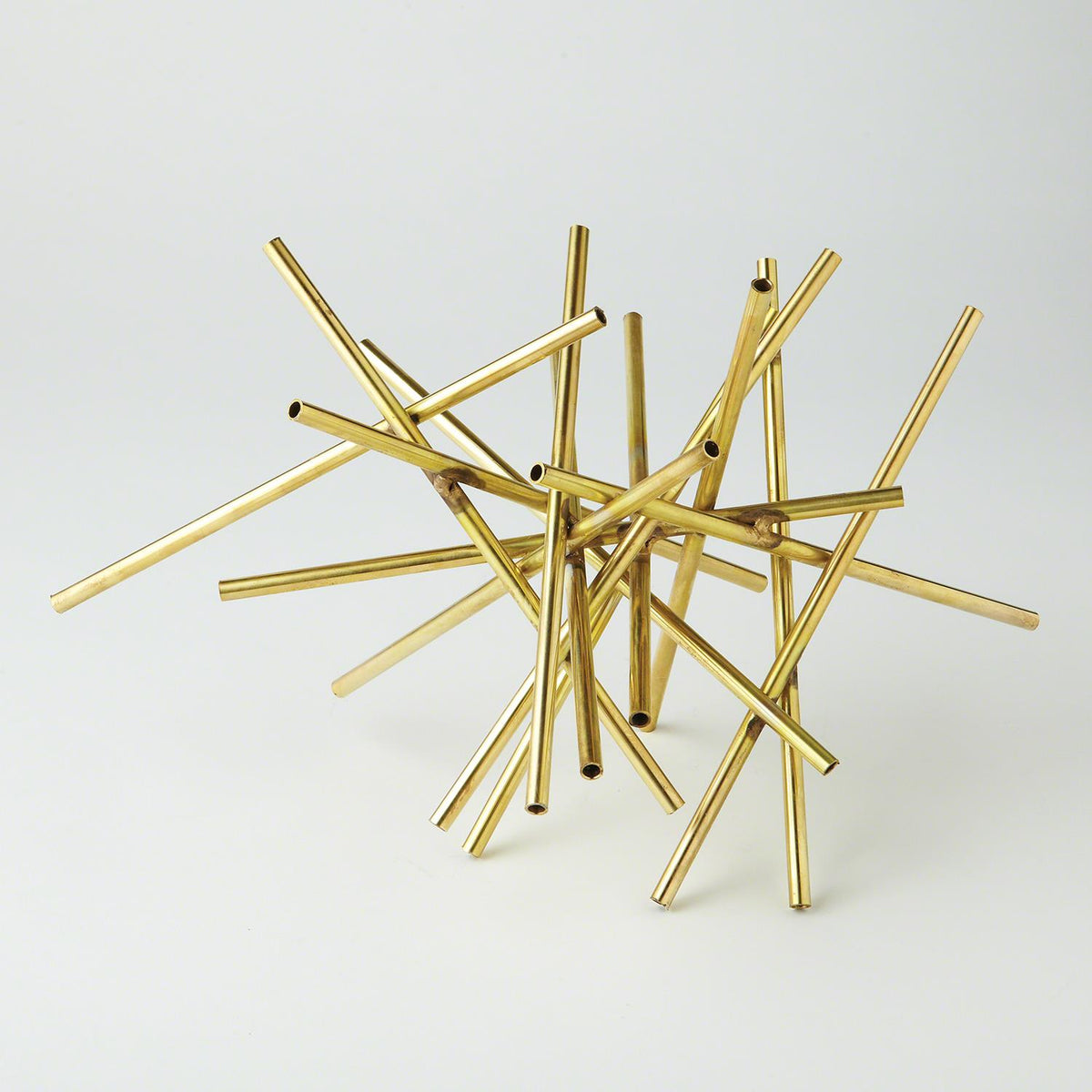 Sculpture tubulaire éclatée