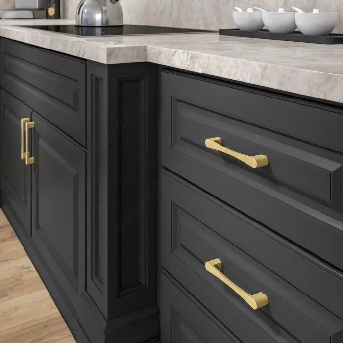 Poignée en métal moderne