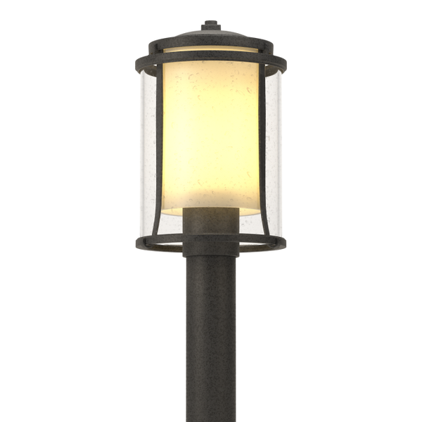 Support de poteau extérieur Meridian 14 pouces à une lumière