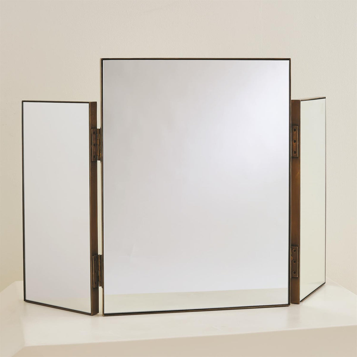 Miroir de courtoisie à trois volets