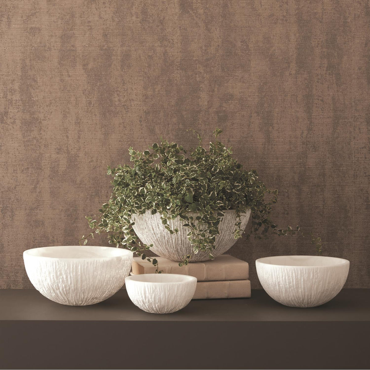 Bols en albâtre ciselé