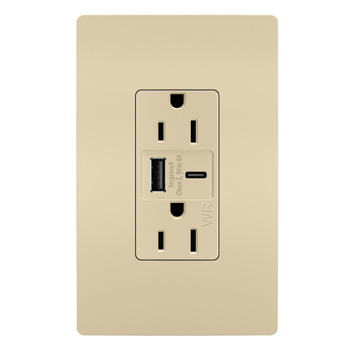 radiant® Outdoor Ultra-Fast USB Outlet