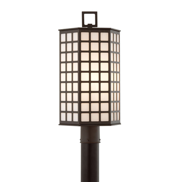 Lampadaire extérieur Cameron par Troy Lighting | Modèle d'exposition
