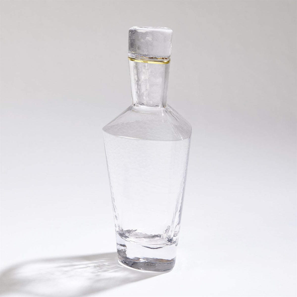 Carafe martelée