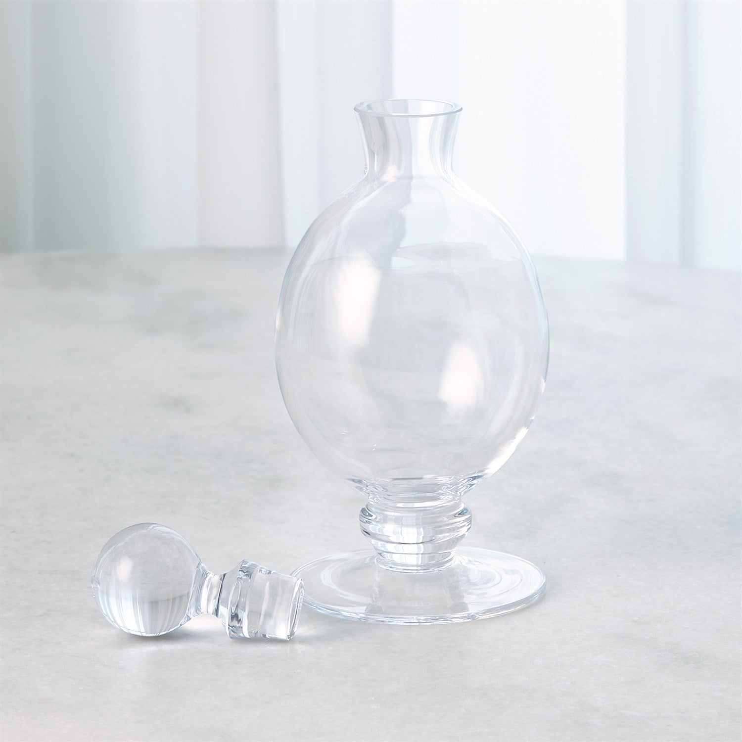Carafe à pied