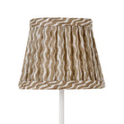 Zafferano America 5PP-084 Zafferano x Fermoie Abat-jour en tissu – Motif popple en popple marron noisette