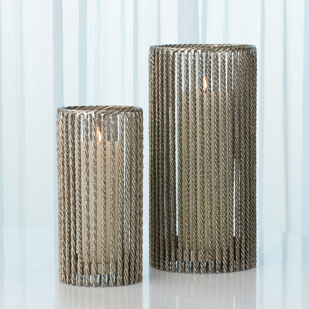 Ouragans à tige torsadée