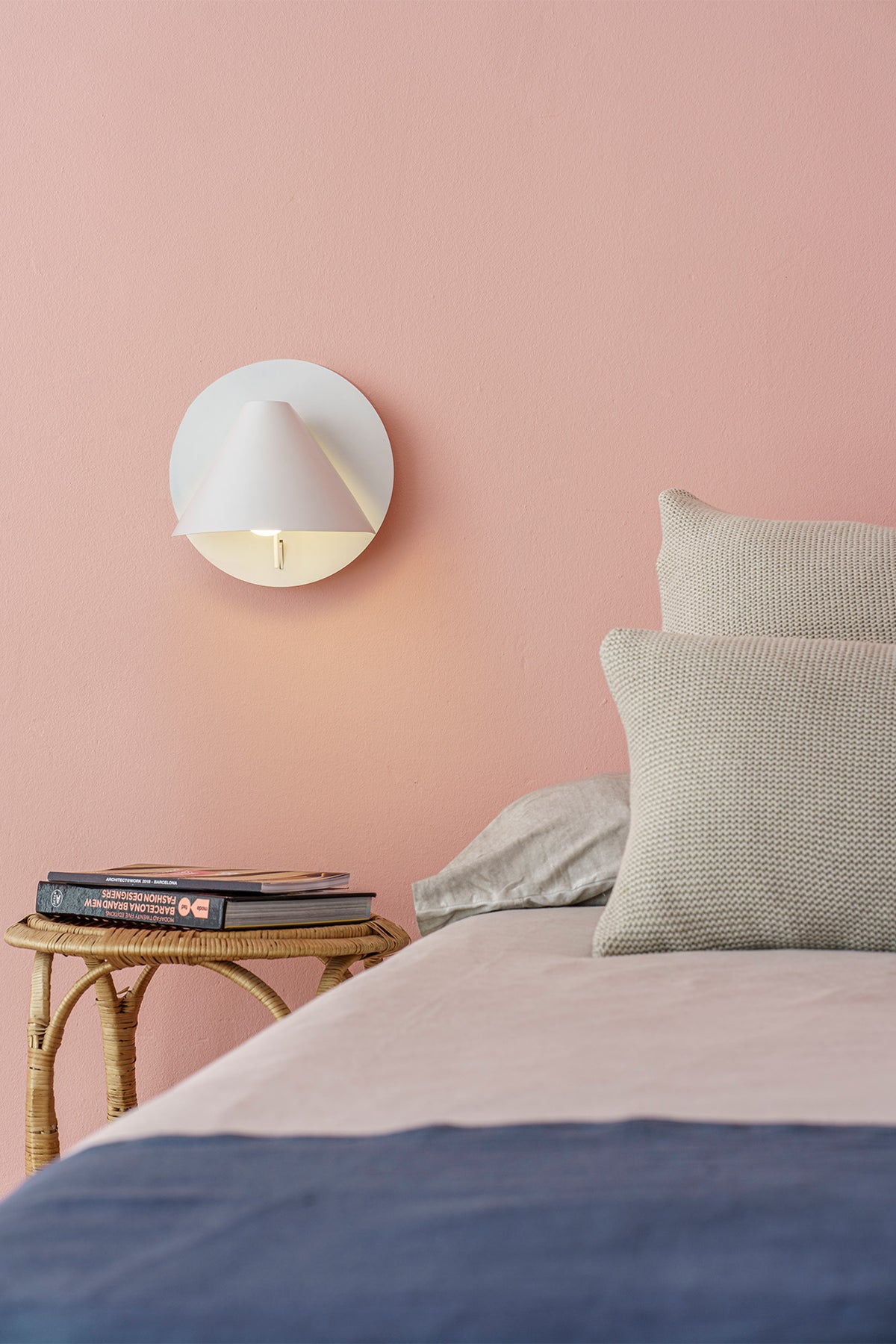 Faro Barcelona 62355-US Noon Wall Sconce in White