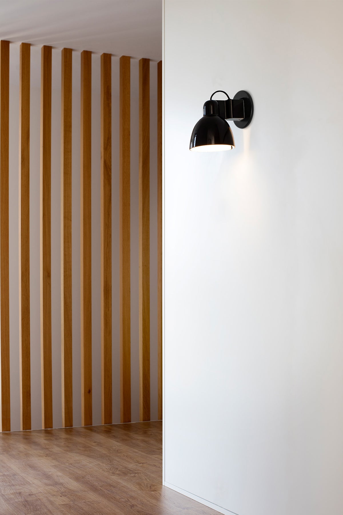 Faro Barcelona 64271-US Venice Wall Sconce in Black