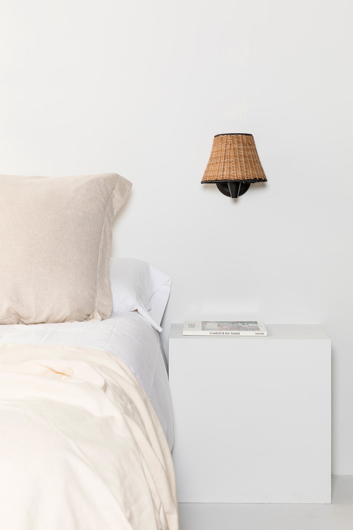 Faro Barcelona 64307-71-US Sumba Wall Sconce in Black/Rattan