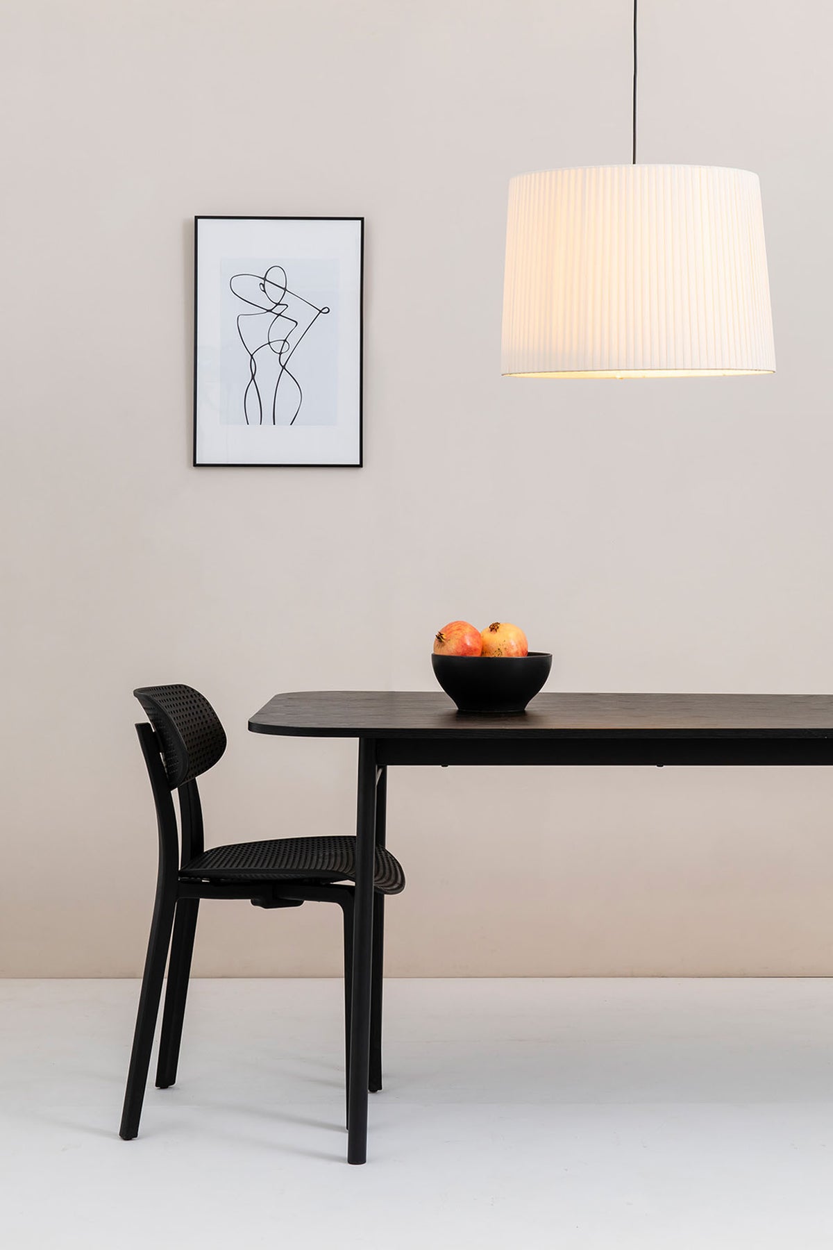 Faro Barcelona 64315-44-US Samba Pendant in Black/Ribbon Beige