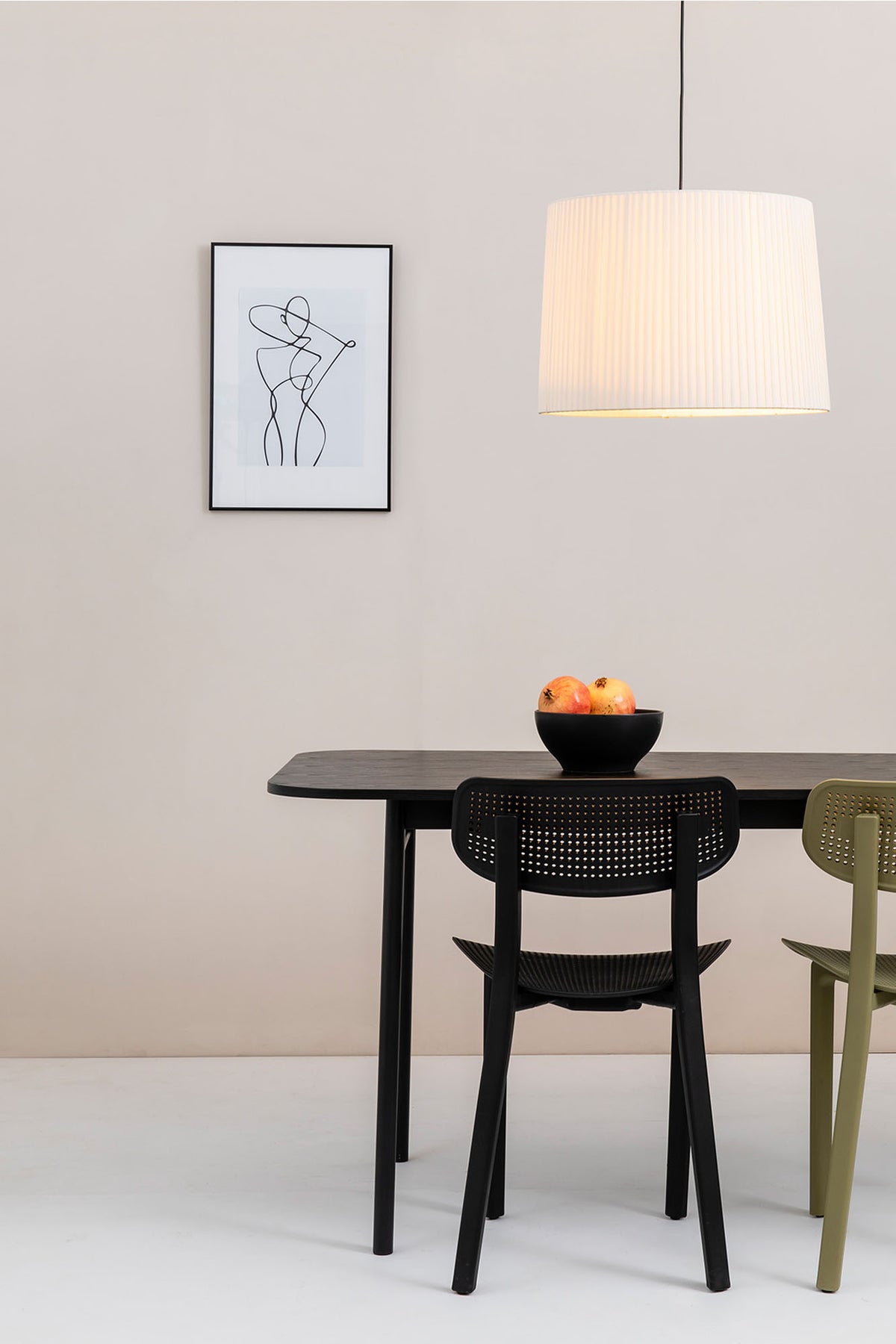 Faro Barcelona 64315-44-US Samba Pendant in Black/Ribbon Beige