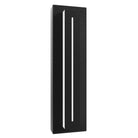 Panneau LED surélevé extérieur Avenue Murale AV3218-BLK vue de face — Luminaire rectangulaire noir de 45,7 cm (18 po) de hauteur avec panneau LED central saillant, fond blanc