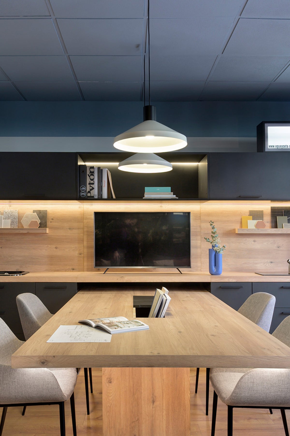 Faro Barcelona 68595-1L-US Kombo Pendant in Gray