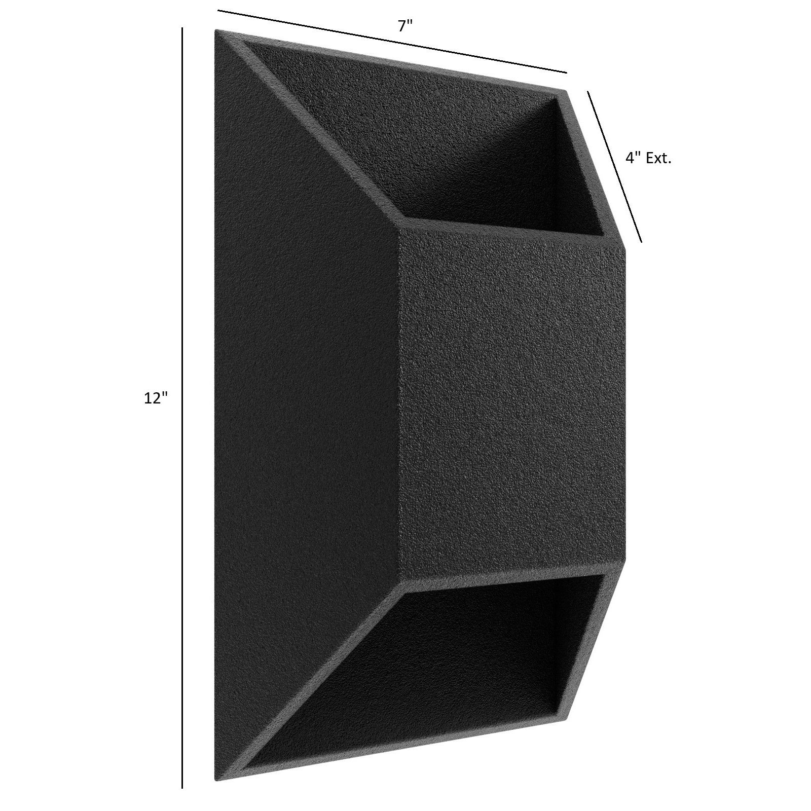 Avenue Outdoor Large Cylindrique LED Murale AV9900-BLK installé à l'extérieur — large cylindre noir projetant une lumière circulaire chaude sur le mur environnant