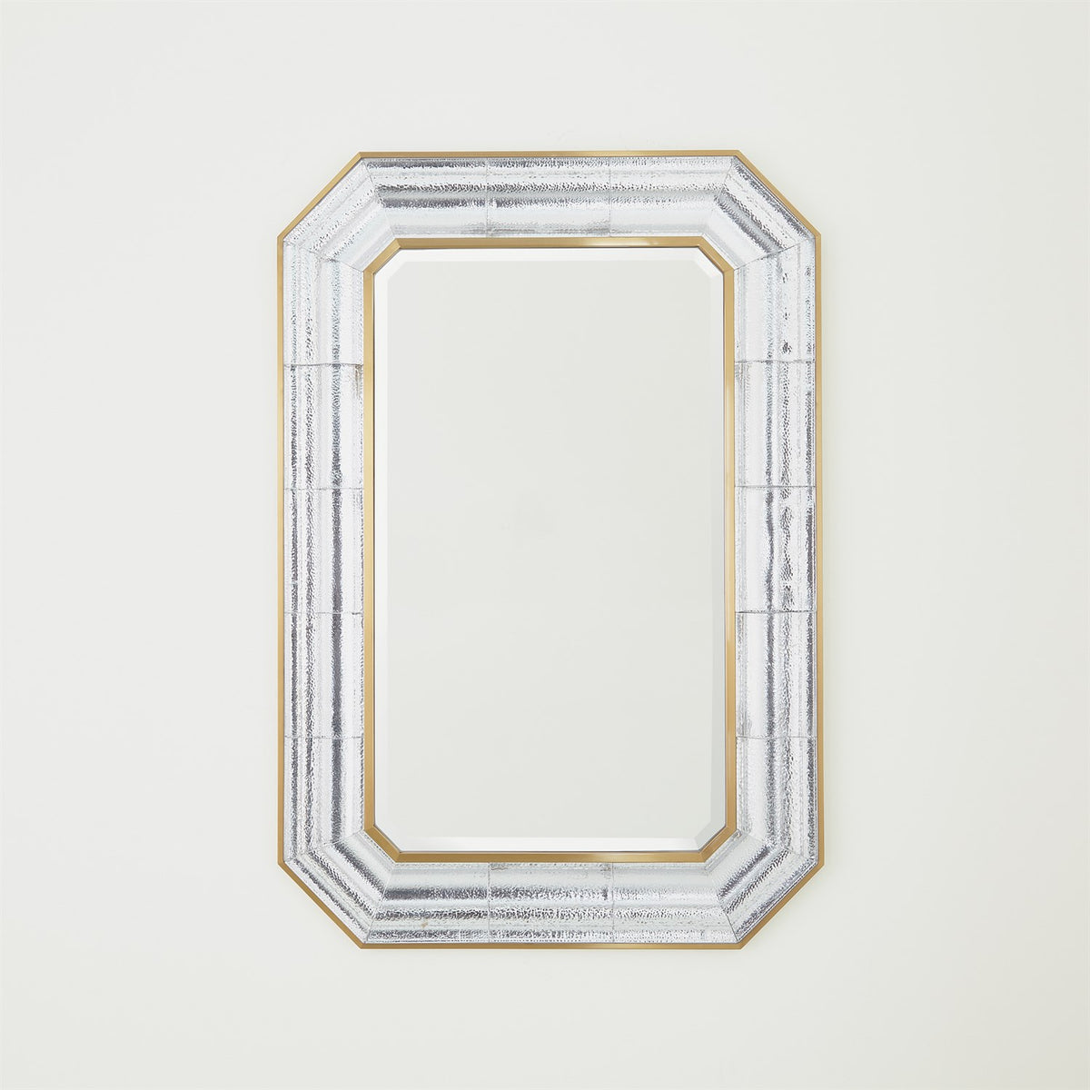 Miroir en verre coulé
