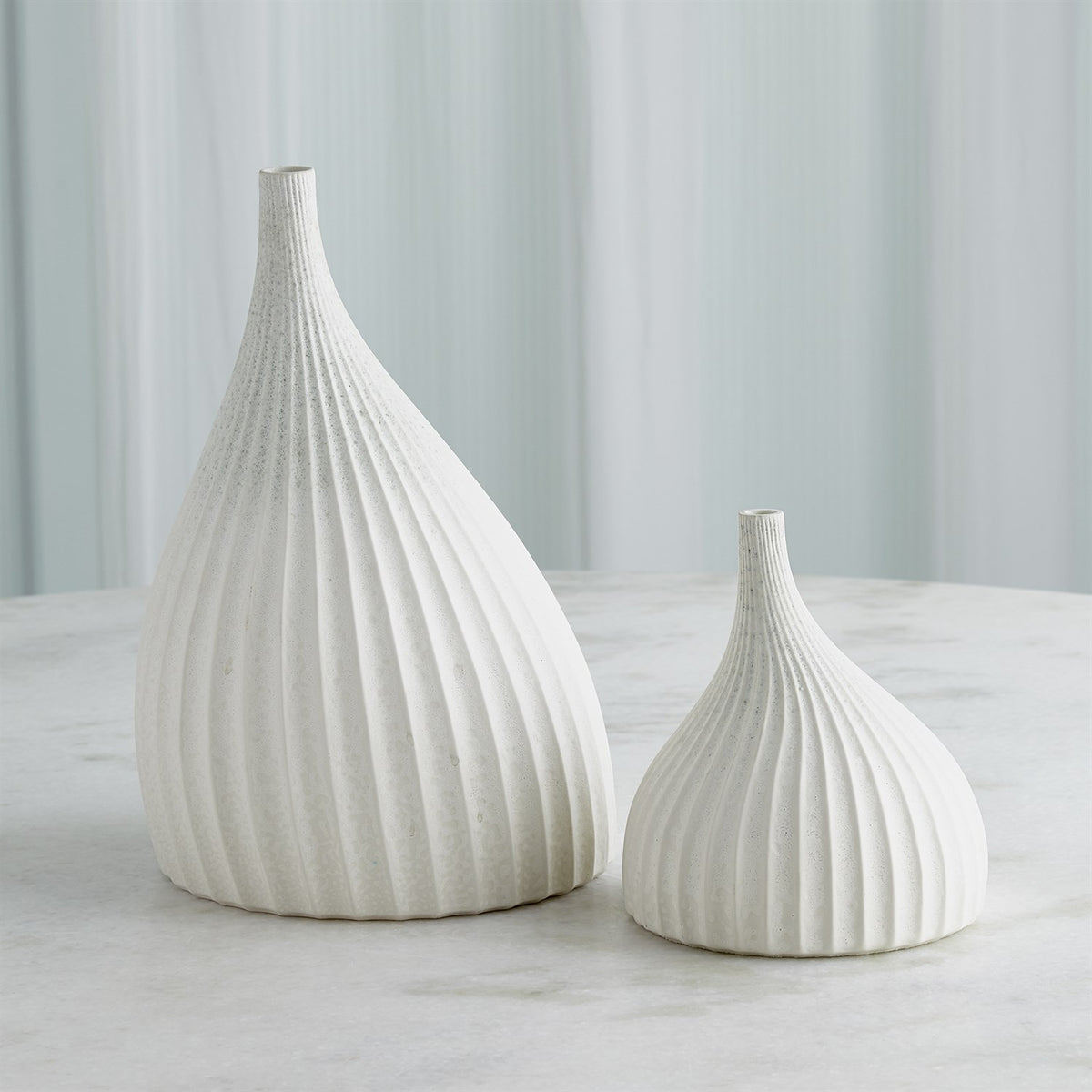 Vases en forme de goutte de rosée