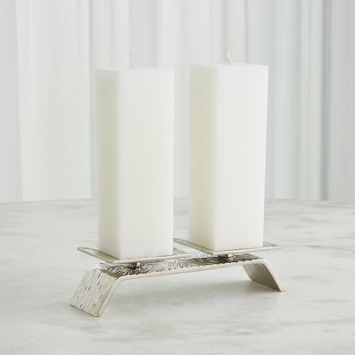 Collection de bougeoirs Torch