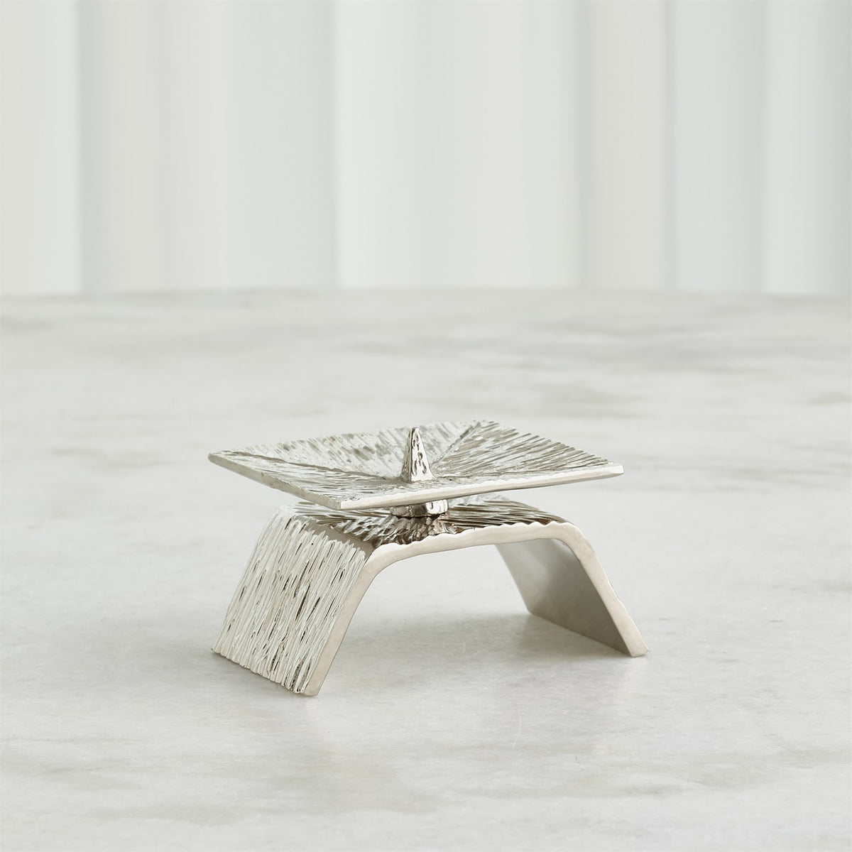 Collection de bougeoirs Torch