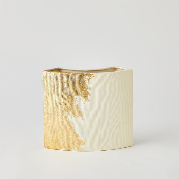Vases en feuille d'or éclatants
