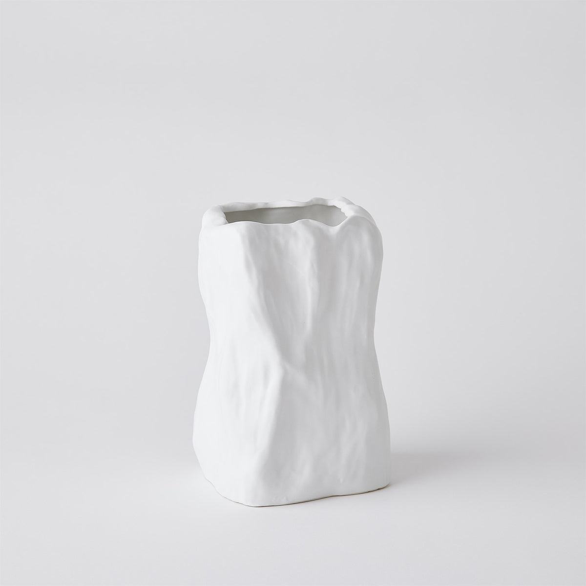 Vase carré irrégulier