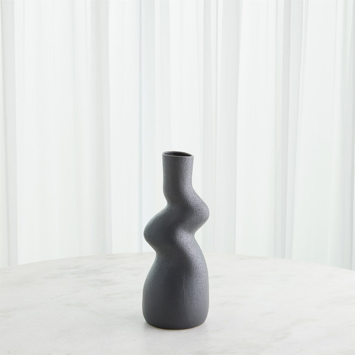 Vases tordus