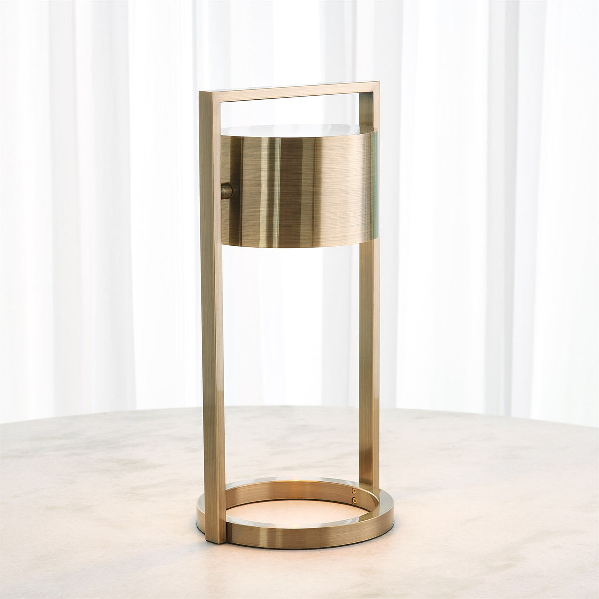 Key Light Metal Table Lamp