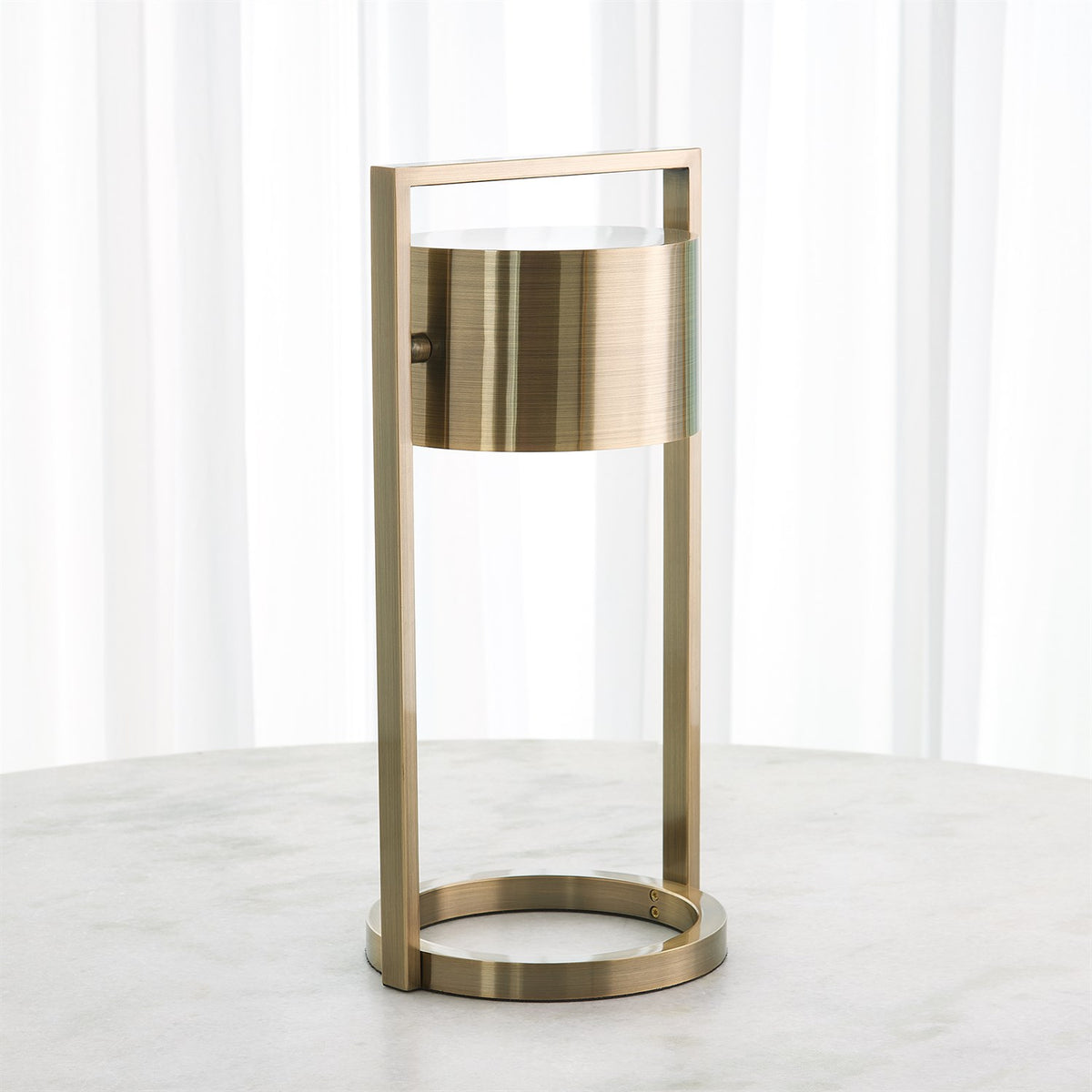 Key Light Metal Table Lamp