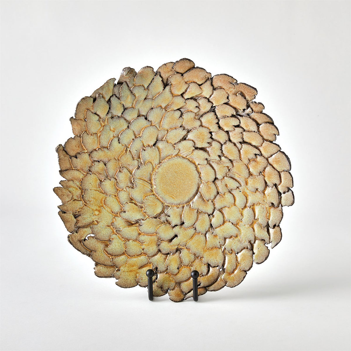 Petaled Pedestal Plate