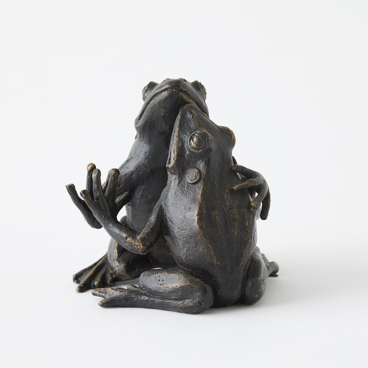 Hugging Frog Sculpture
