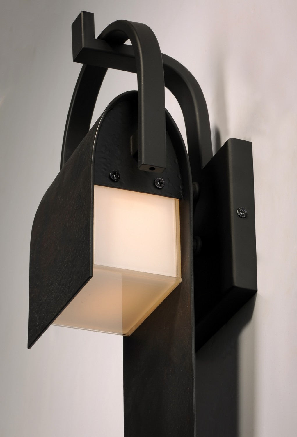 Montreal Lighting & Hardware 55594RF Laredo LED Outdoor Wall Sconce