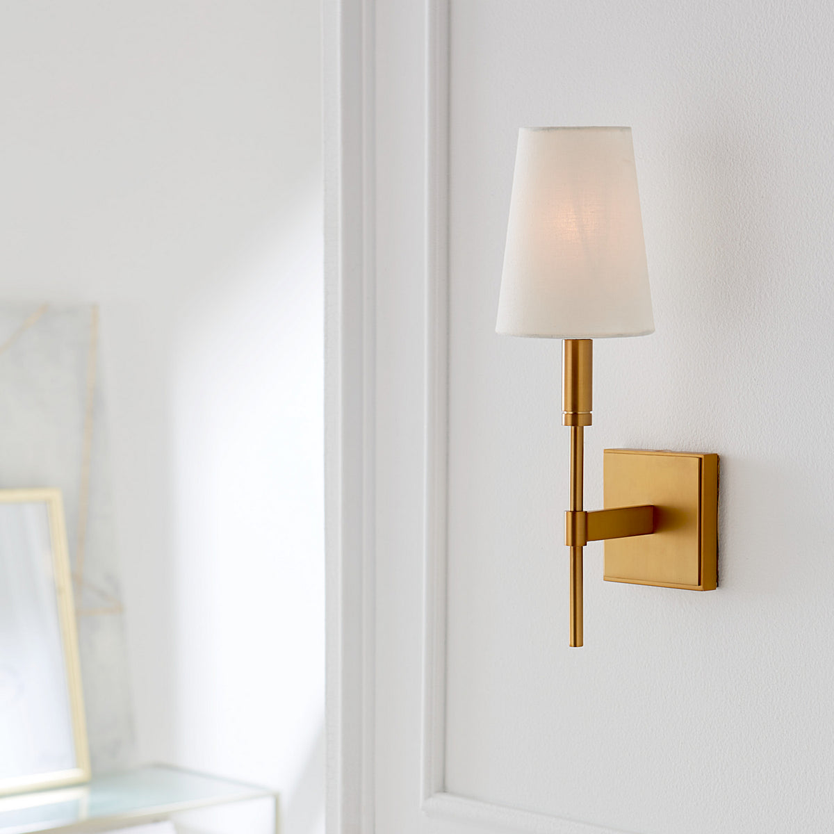 Visual Comfort Studio Collection - TW1031BBS - One Light Wall Sconce - Beckham Classic - Burnished Brass