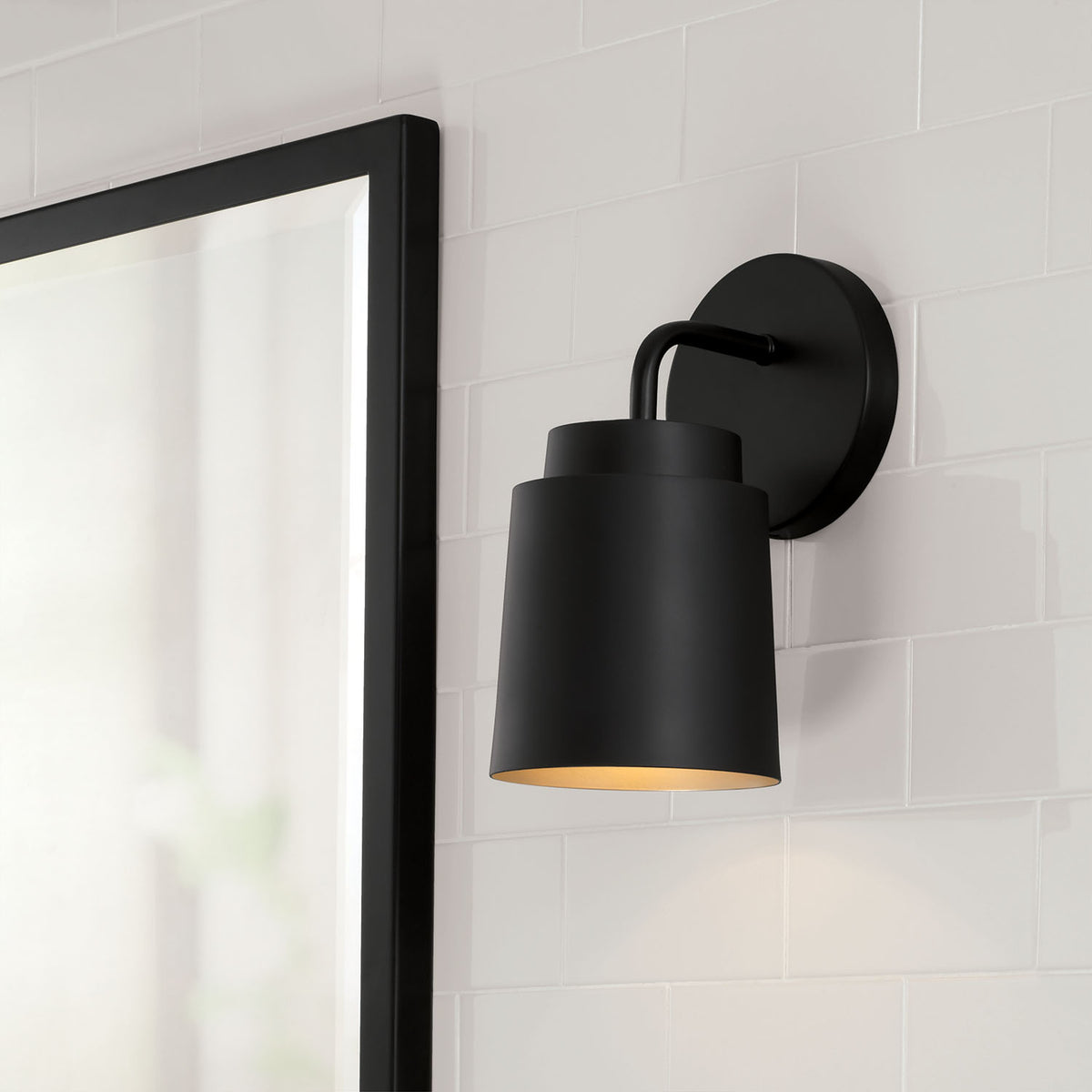 Pratt Wall Sconce