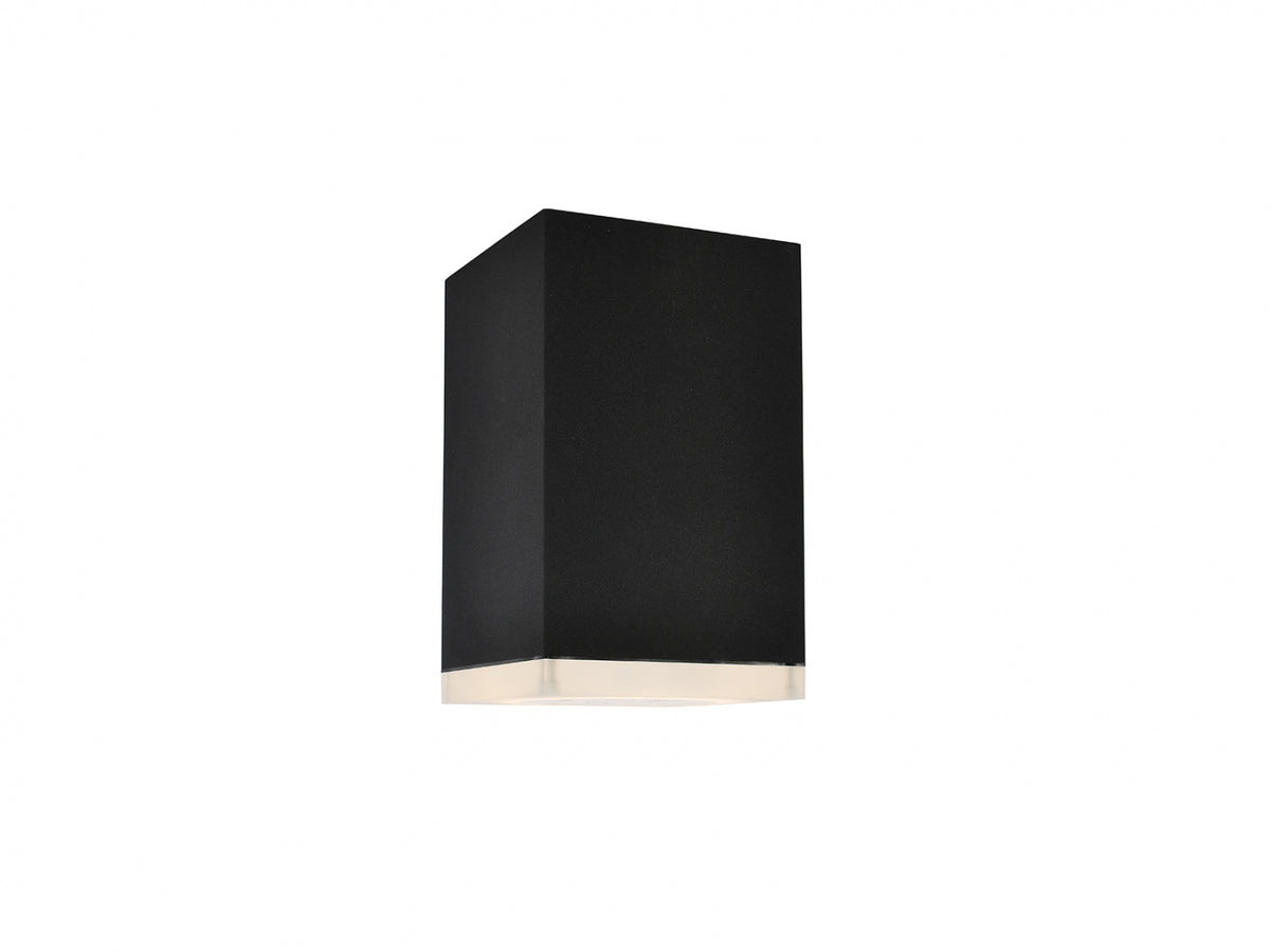 Plafonnier LED extérieur Avenue AV9888-BLK (vue de face) — Disque rond noir de 7 pouces de diamètre Plafonnier avec façade LED dépolie, fond blanc