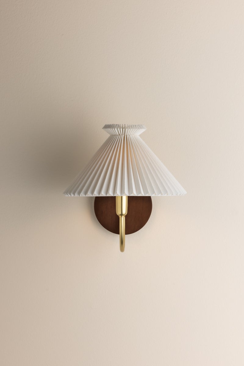 Mitzi H1079101-AGB Acacia Wall Sconce in Aged Brass