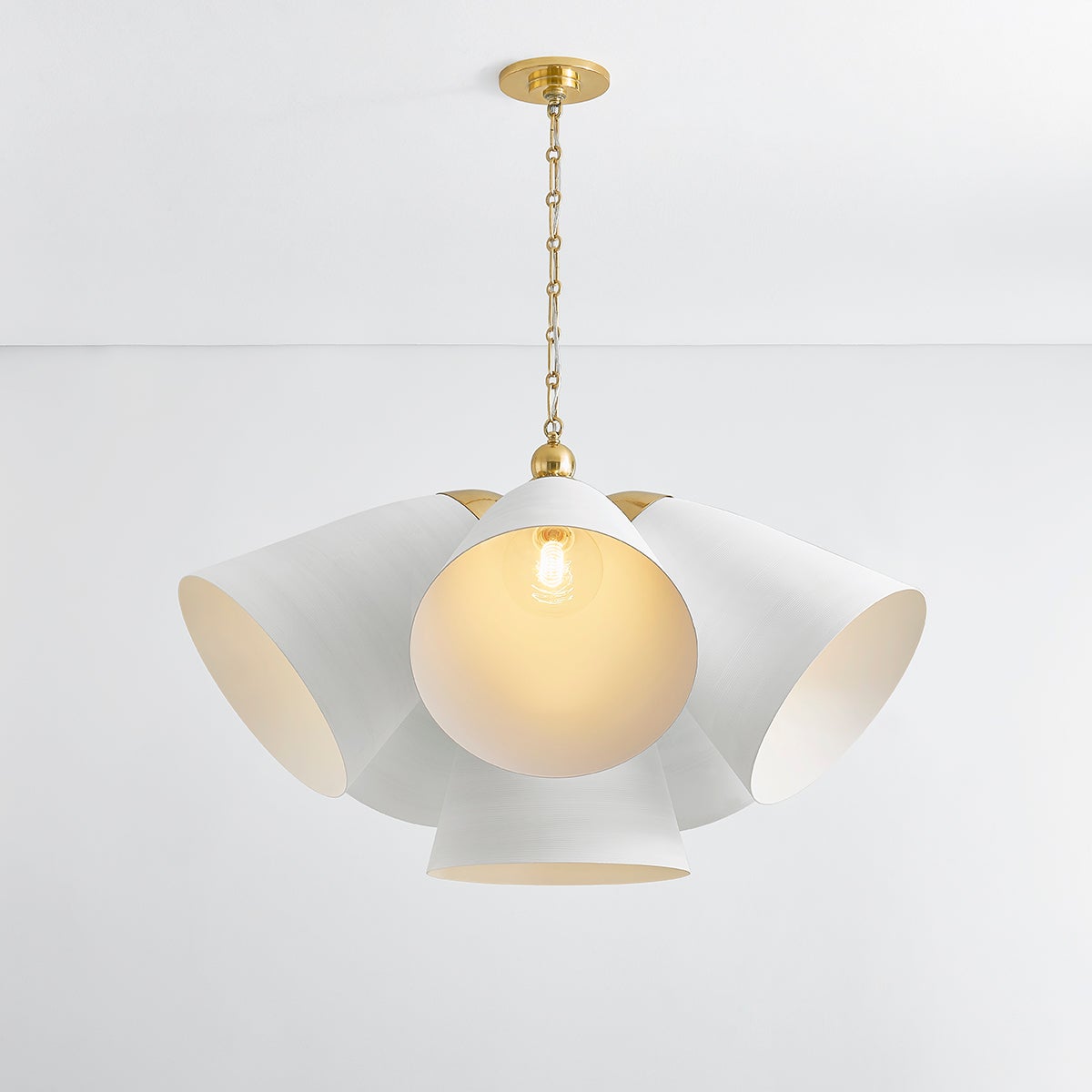 Hudson Valley Lighting BKO1502-AGB/WP BRONSON Chandelier in White Plaster