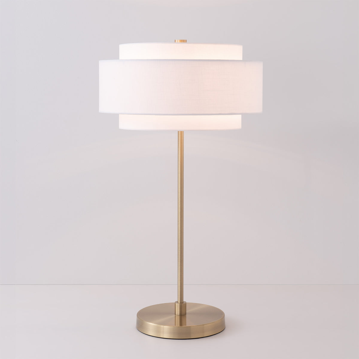 Nova de Californie 1031850WH Slimline Coronado Lampe de table en nickel satiné