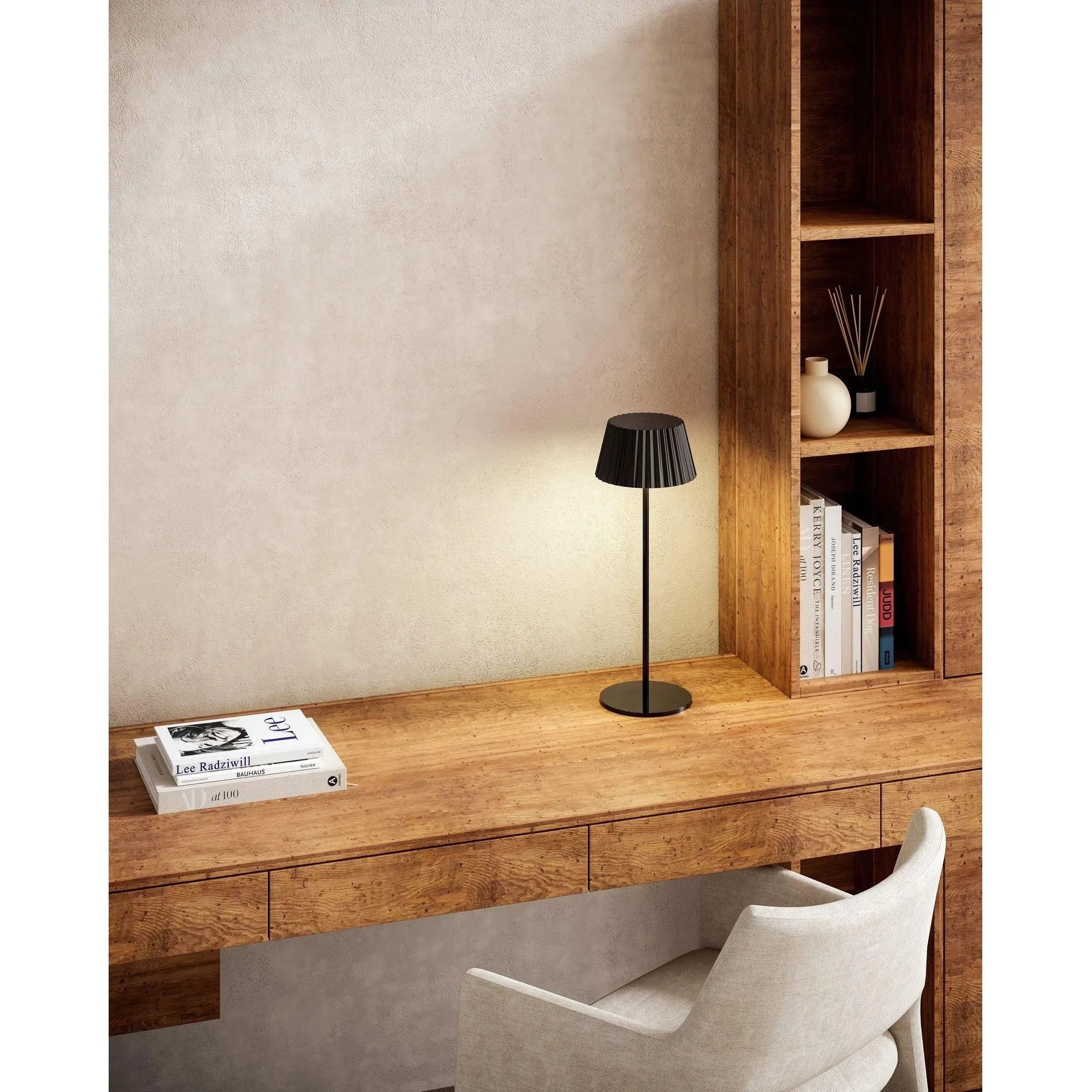 Kuzco Lighting - Dario LED Table Lamp - TL65614-BK | Montreal Lighting & Hardware