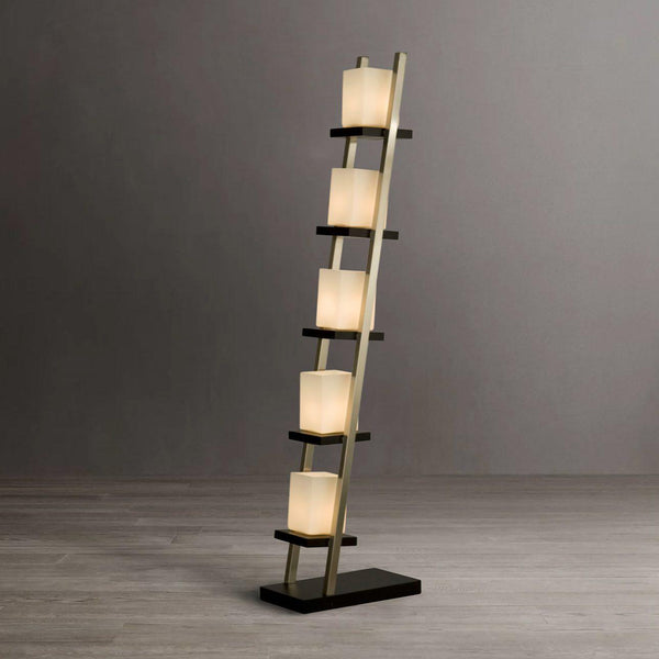 Lampadaire Escalier