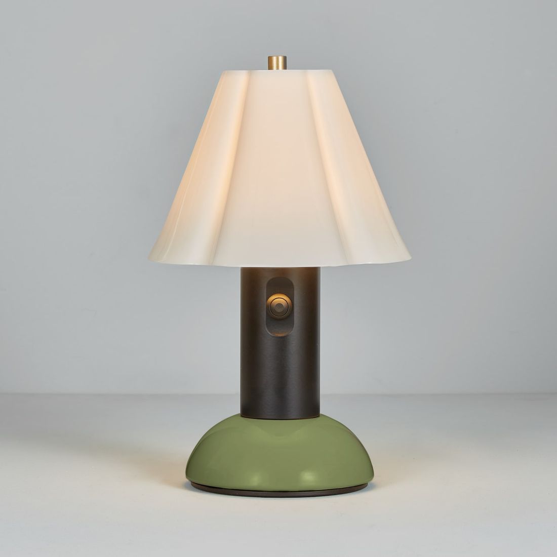 Original BTC - FT704G - Portable Lamp - Blossom - Olive Green