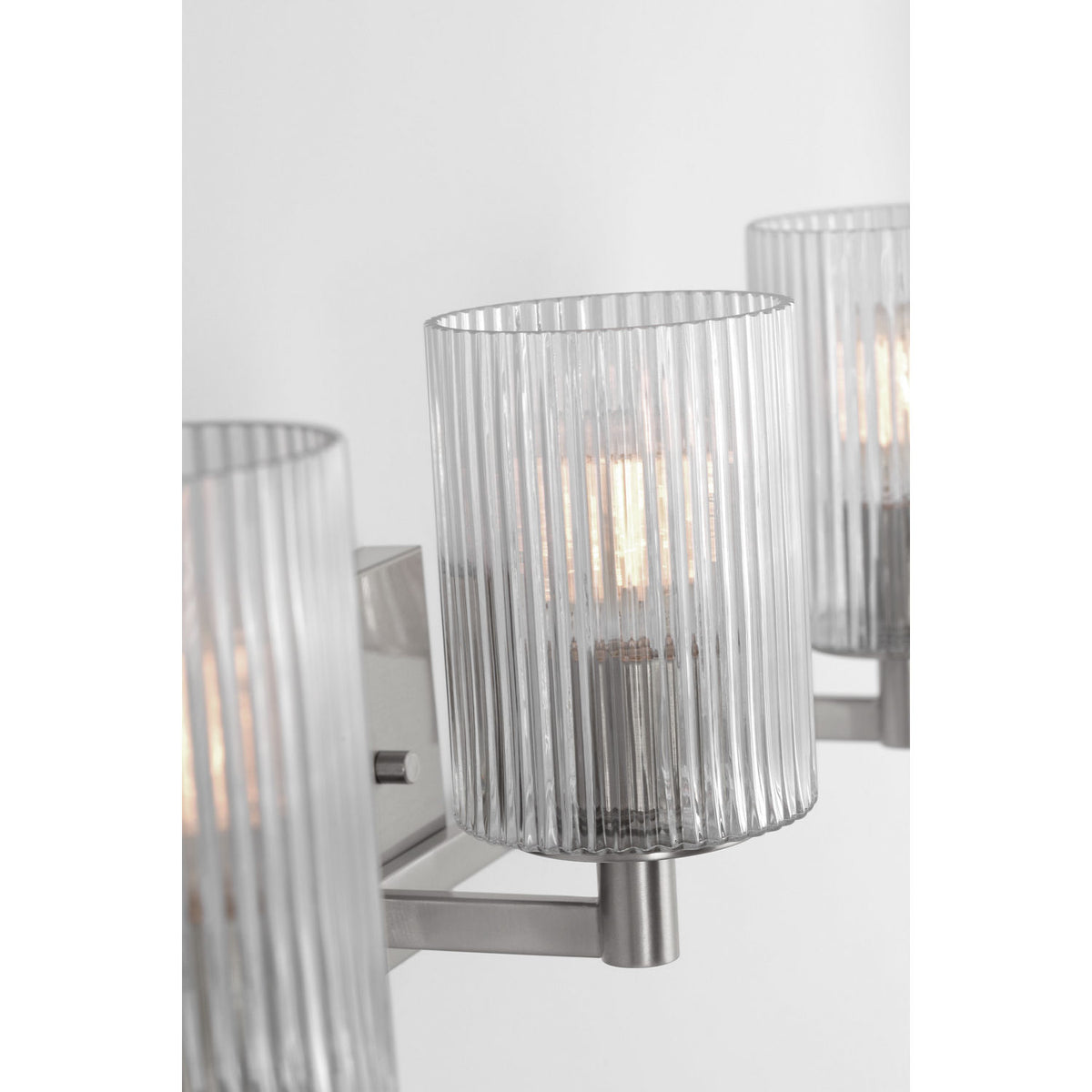 Generation Lighting GLV1043BS Lando Bath
