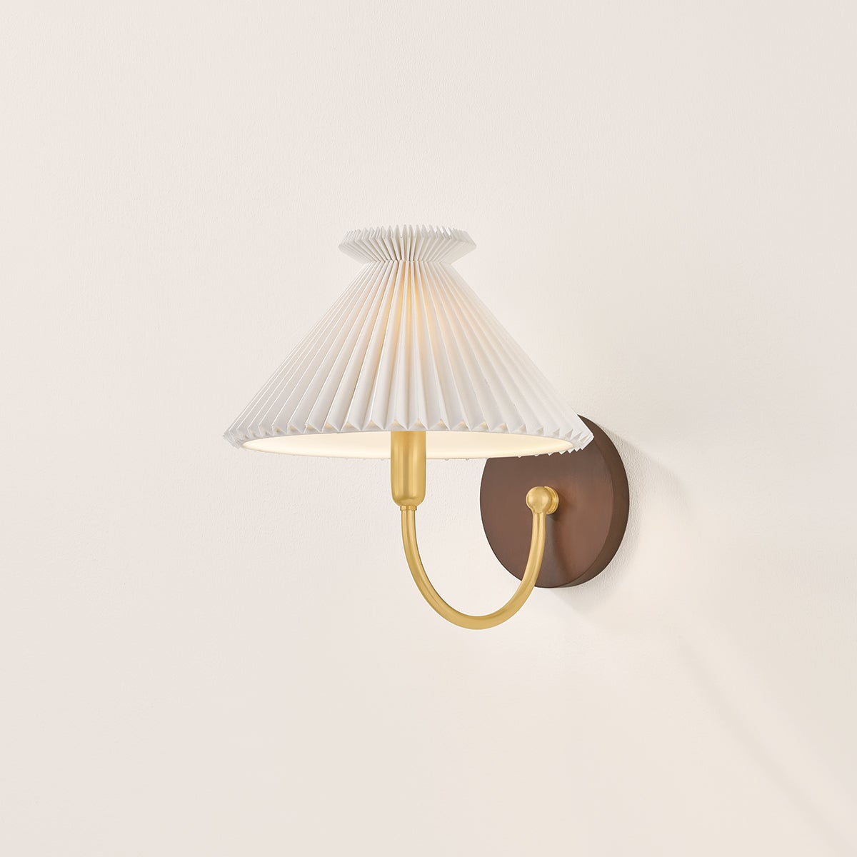 Mitzi H1079101-AGB Acacia Wall Sconce in Aged Brass