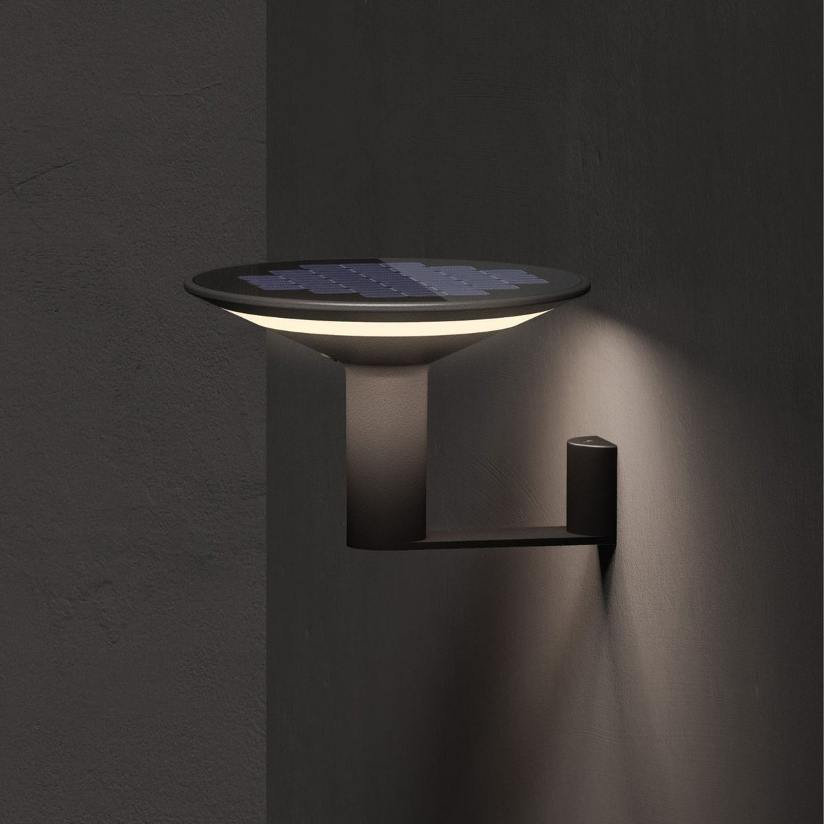 Keope Outdoor LED Solar Wall Sconce