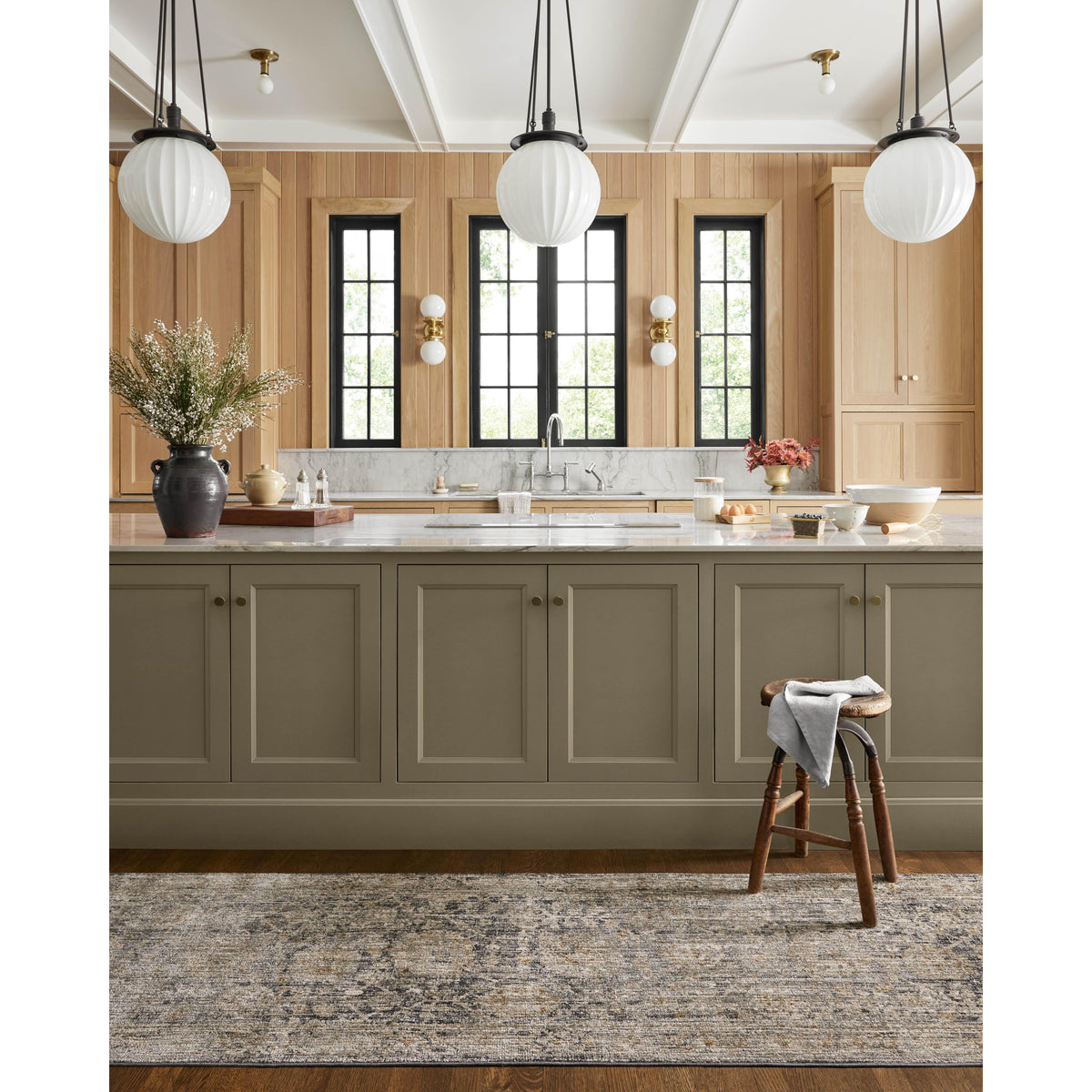 Katherine KES-02 Charcoal / Gold