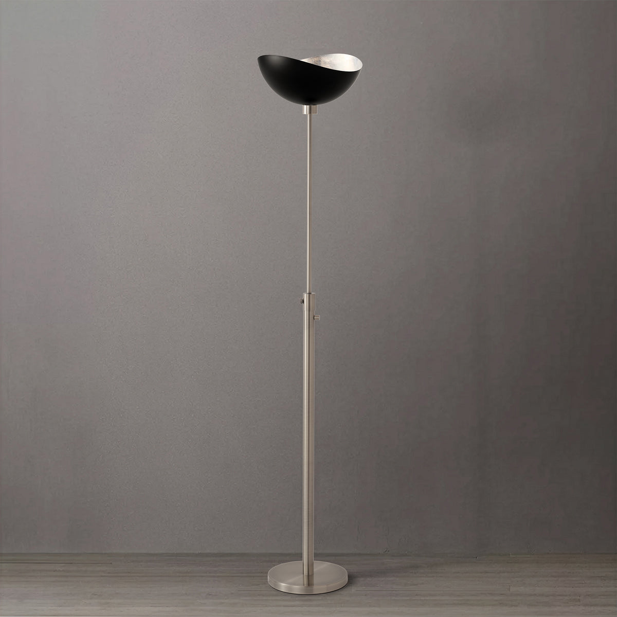 Lampe torche Luna Bella de Nova of California 1524849MS en nickel satiné