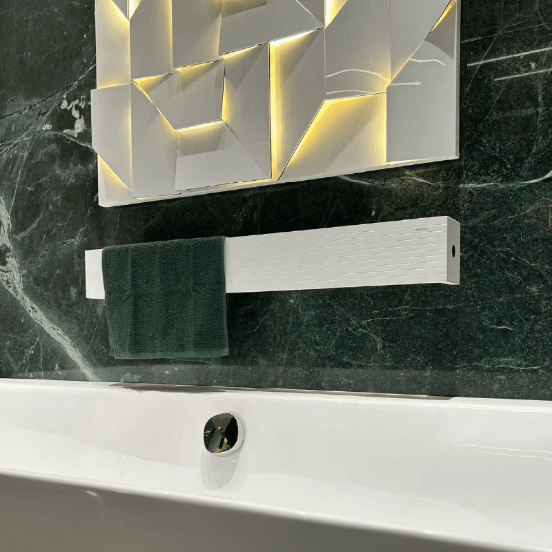 Sèche-serviettes P&Bhusri L32-M-PWH-H L32 en porcelaine blanche