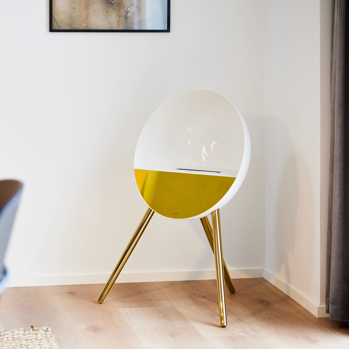 Eye Portable Fireplace - White