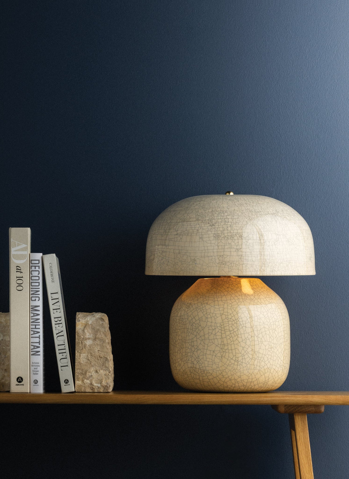 Leetown Table Lamp
