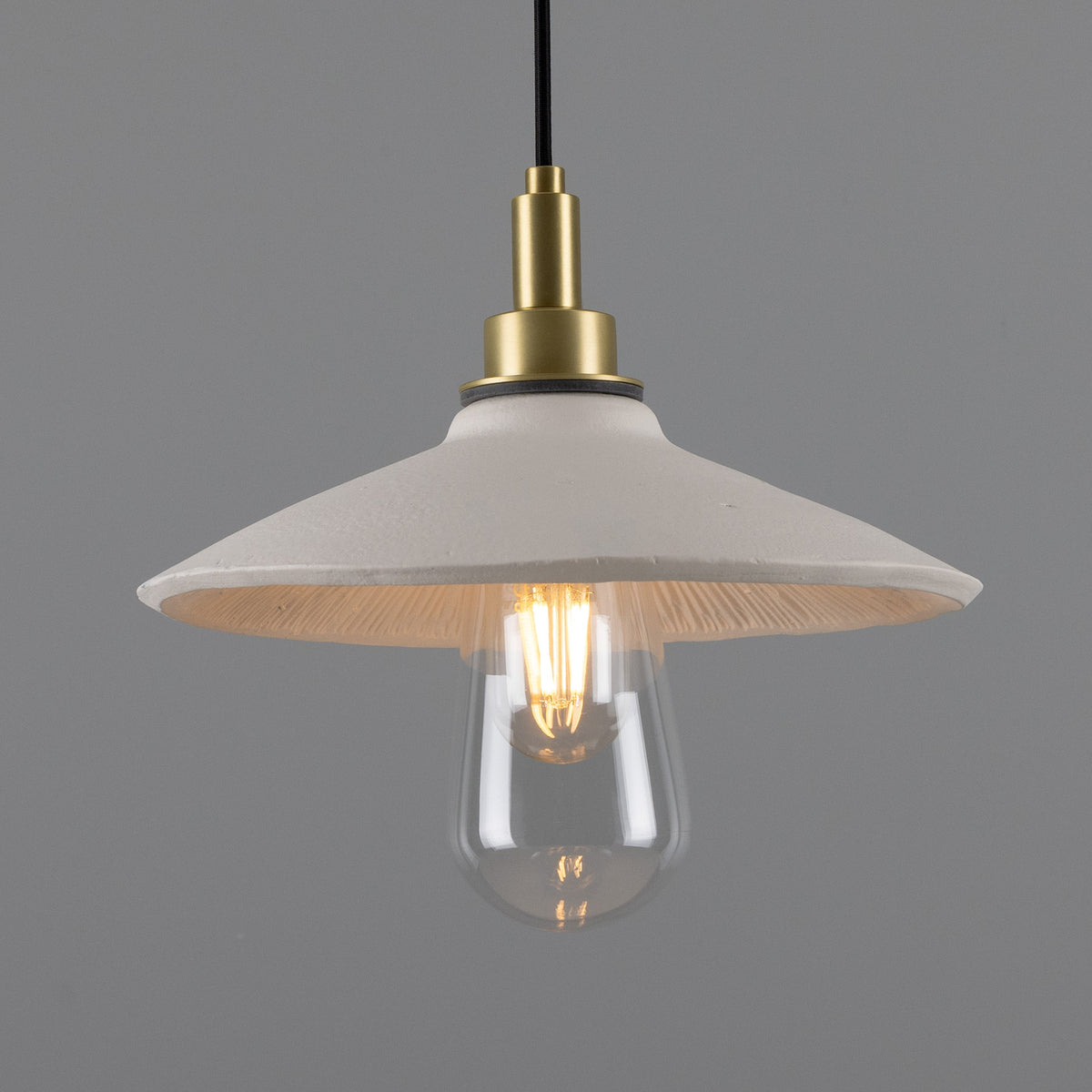 Pyrus Suspension IP44